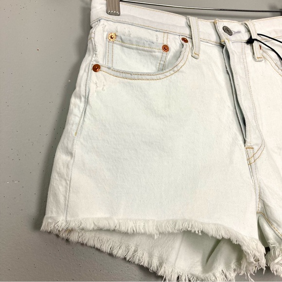 Levi’s Premium 501 Jean Shorts Women’s Size 26 High Rise Button Fly Distressed - Picture 5 of 8